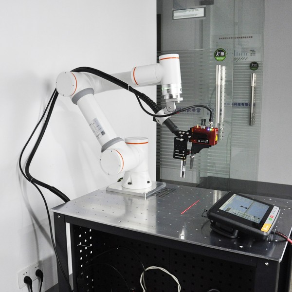 CR5-MIG350 Automatic Collaborative Robotic MIG Welding Machine 350A with Laser Tracking System